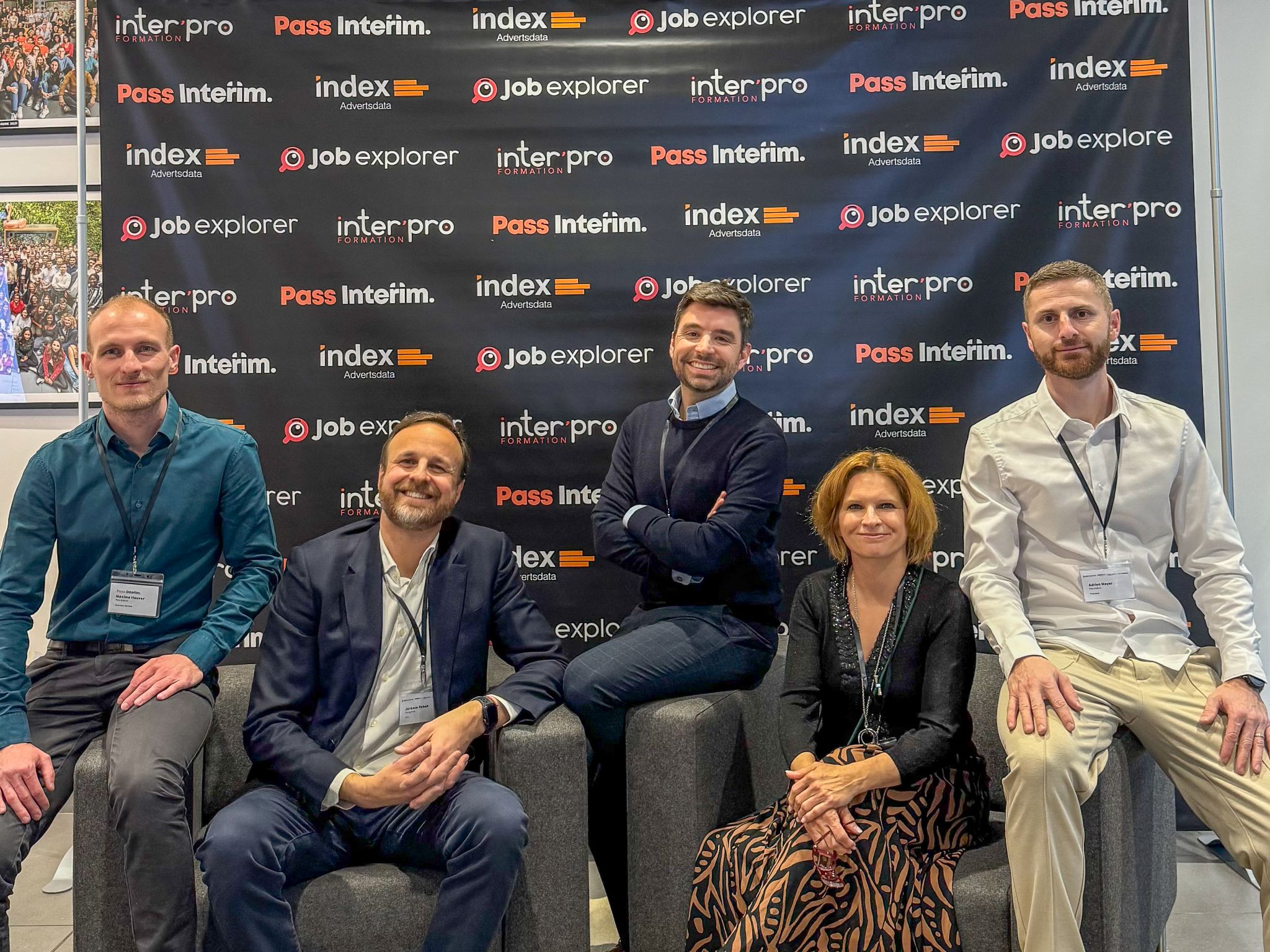 Photo de groupe avec Amaury Sorin, Jérémy Roboh, Adrien Meyer, Graziella Vuillemin et Maxime Houver